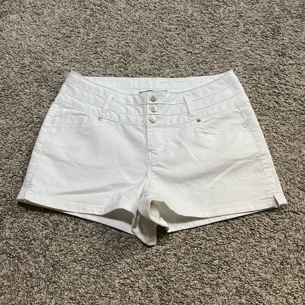 Blue Spice white shorts